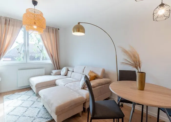 아파트 Mar Vartalak *