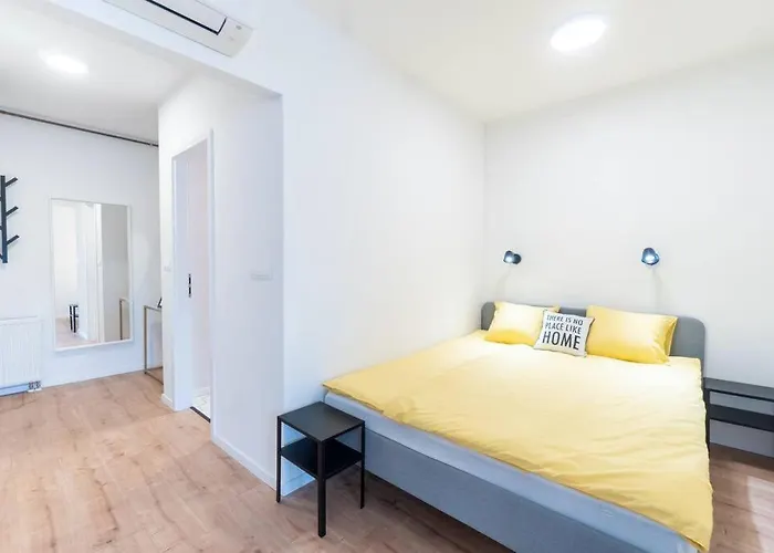 アパート Mar Vartalak *